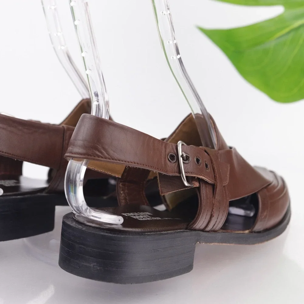 English Boot House Mens Sandals Size 9 Brown Leather Closed Toe Fisherman Shoes
